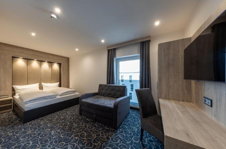 Hotel Business Bay Das Ehemalige Staycation Hotel Sindelfingen Ngoại thất bức ảnh