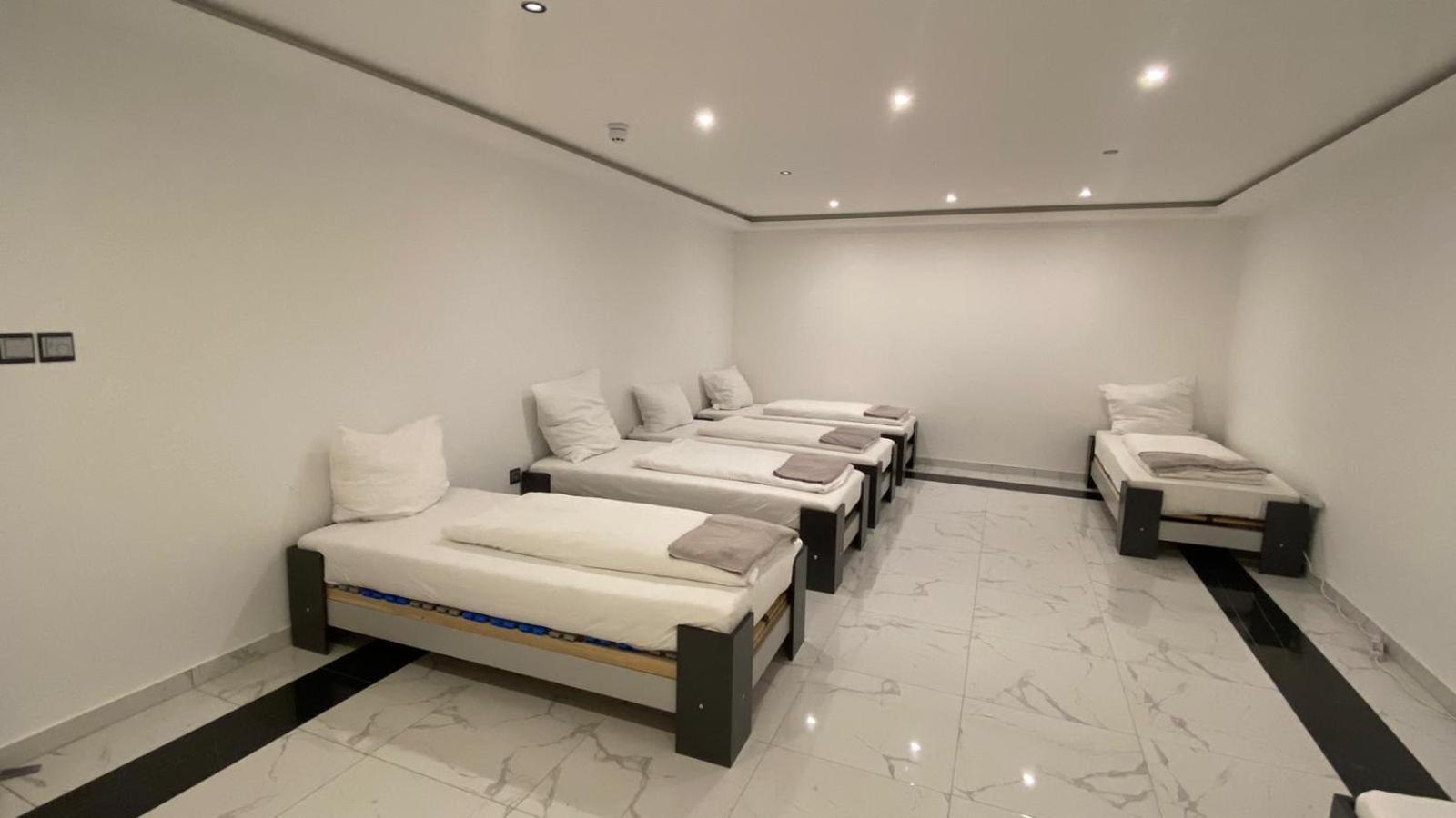 Hotel Business Bay Das Ehemalige Staycation Hotel Sindelfingen Ngoại thất bức ảnh
